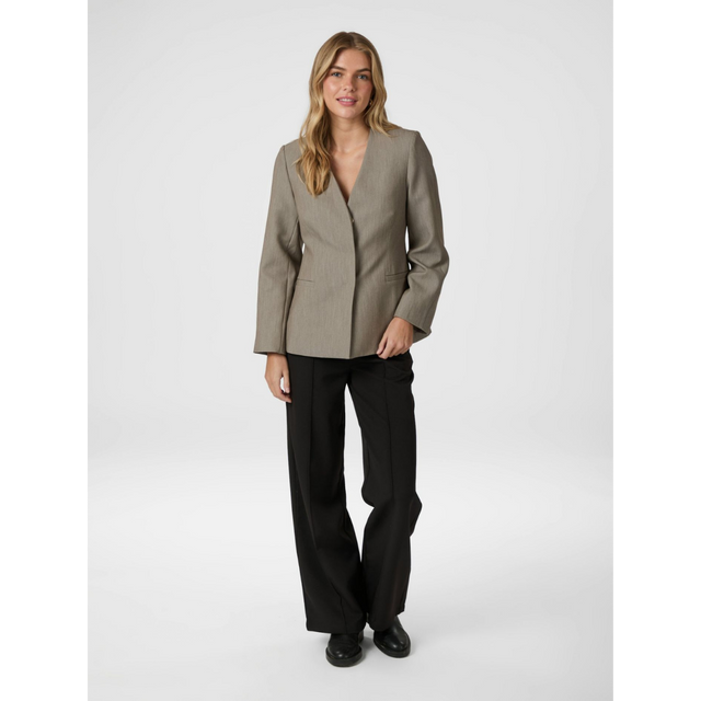 Neo Noir-Frillis Taillierter Blazer