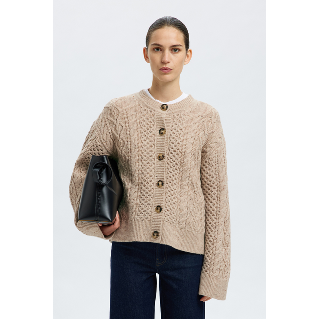 Selected Femme – Nelly – Strickjacke mit Rundhalsausschnitt