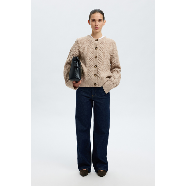 Selected Femme – Nelly – Strickjacke mit Rundhalsausschnitt