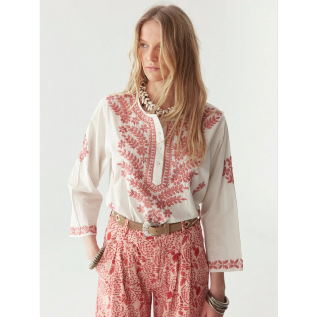 Maison Hotel Shyla Blouse