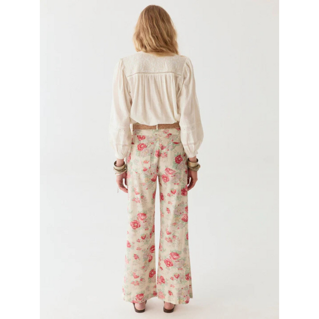 Maison Hotel Colette Blouse