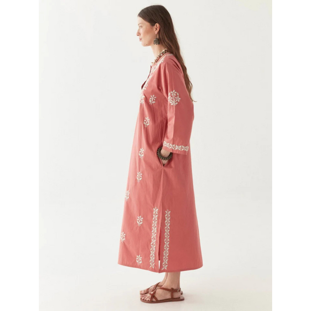 Maison Hotel Anbu Dress