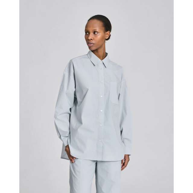 Smukke Astrid Light Poplin Shirt fra Gai Lisva - front