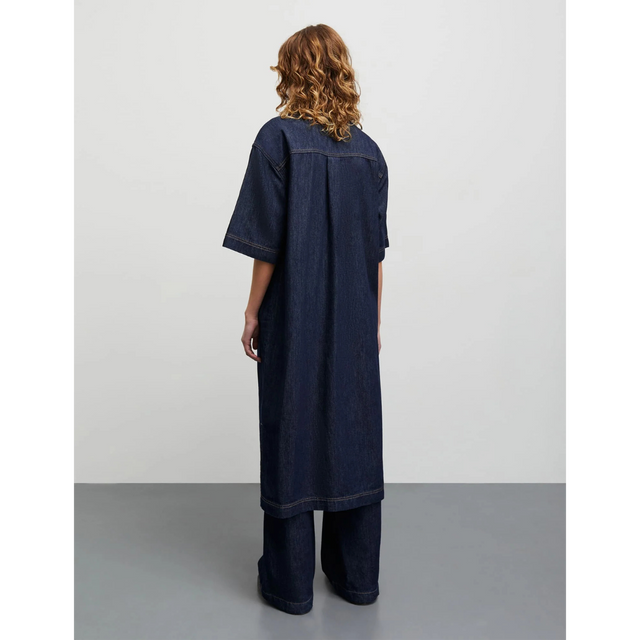 Mads Nørgaard – Gemütliches, violettes Denim-Kleid