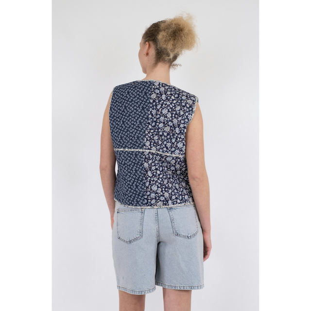 Neo Noir Karine Quilt Combination Vest