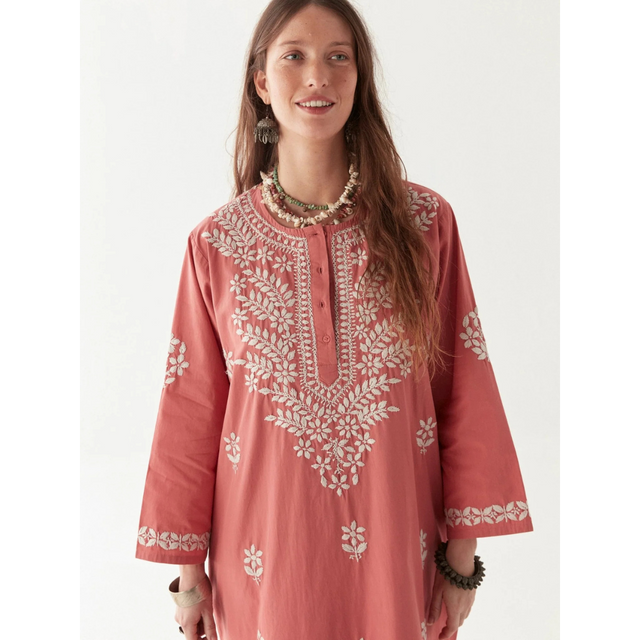 Maison Hotel Anbu Dress
