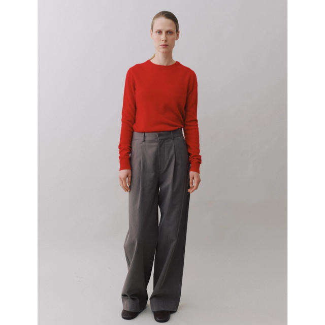 Beta Studios Abbie O-neck Basic