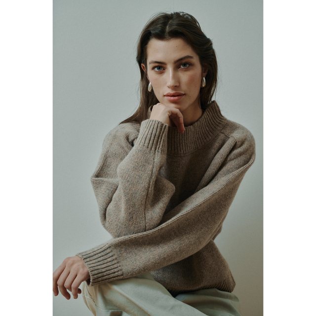 Anne mi-Silje Knitted Pullover