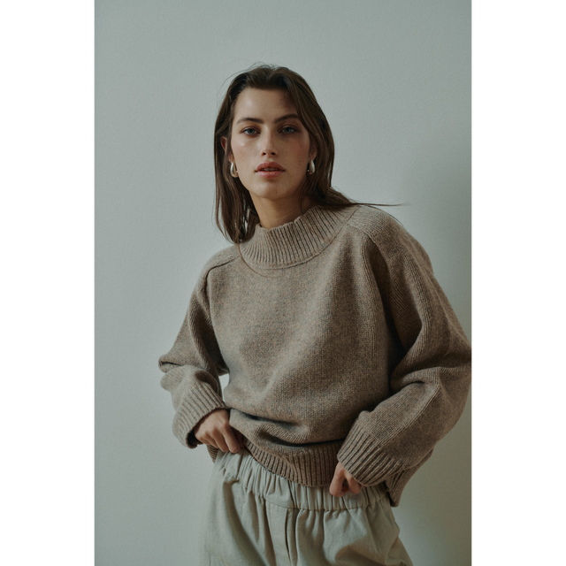 Anne mi-Silje Knitted Pullover
