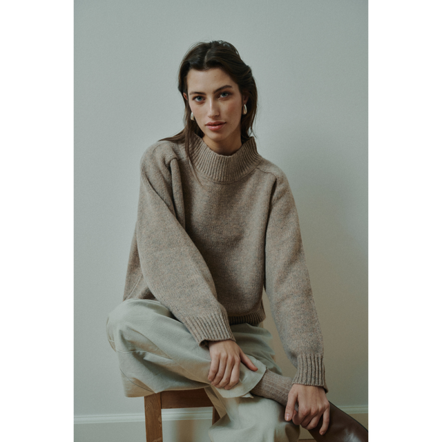 Anne mi-Silje Knitted Pullover