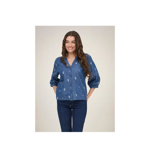 Let denim skjorte fra JDY - model